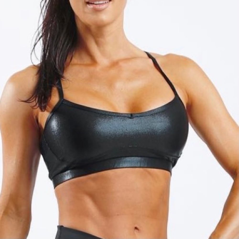 Haute Body workout sports bra